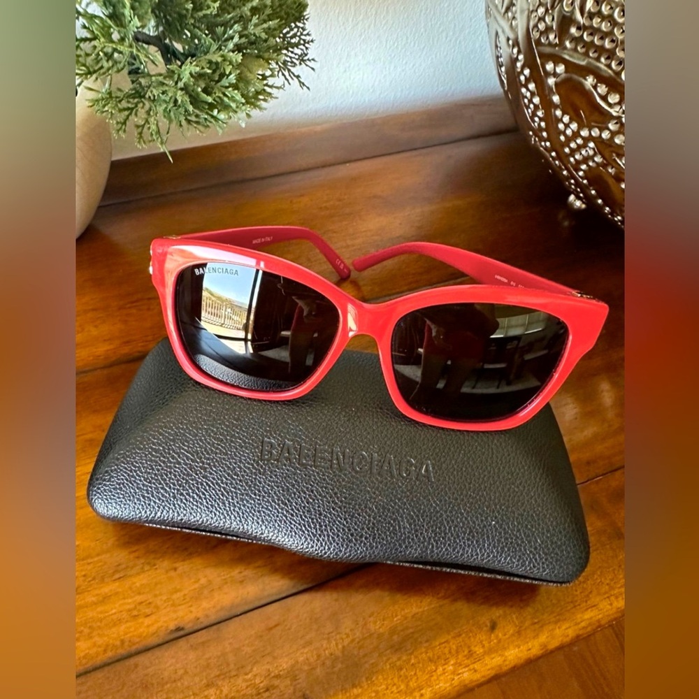 Balenciaga Womens Red Logo Sunglasses